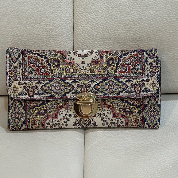 Brand New Wallet on the Chain from Turkey 🇹🇷 - Picture 2 of 8